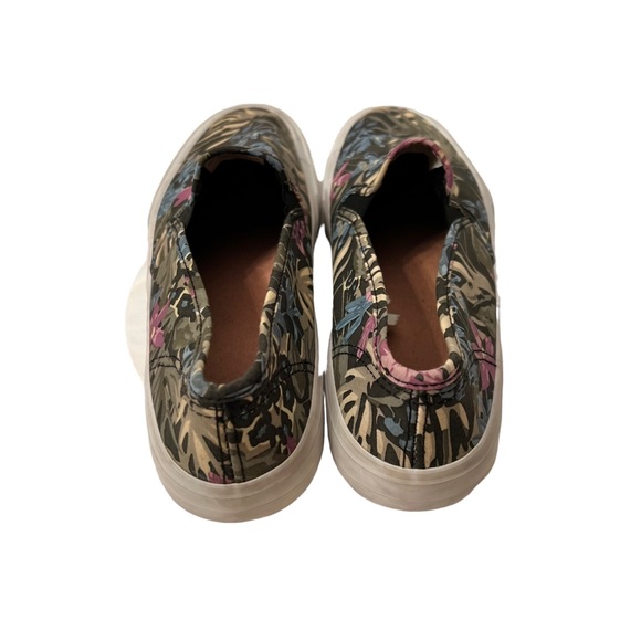 Mossimo Supply Co Floral Flats Slip Ons Size 9 - Picture 4 of 7